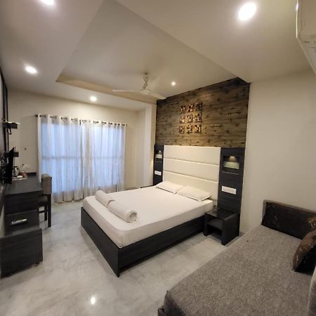 Hotel Nirvana Residency Nagpur Exterior photo