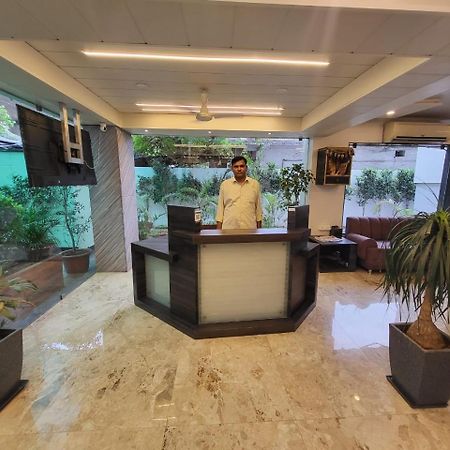 Hotel Nirvana Residency Nagpur Exterior photo