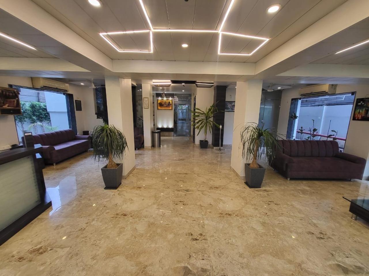 Hotel Nirvana Residency Nagpur Exterior photo